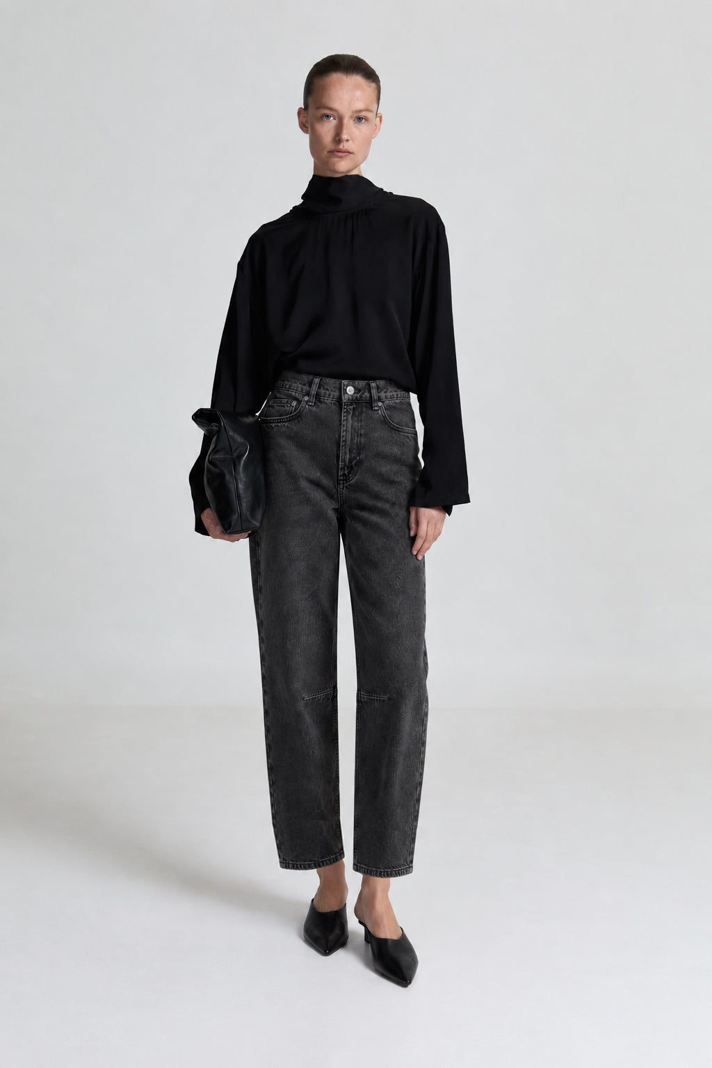 LOOK 79