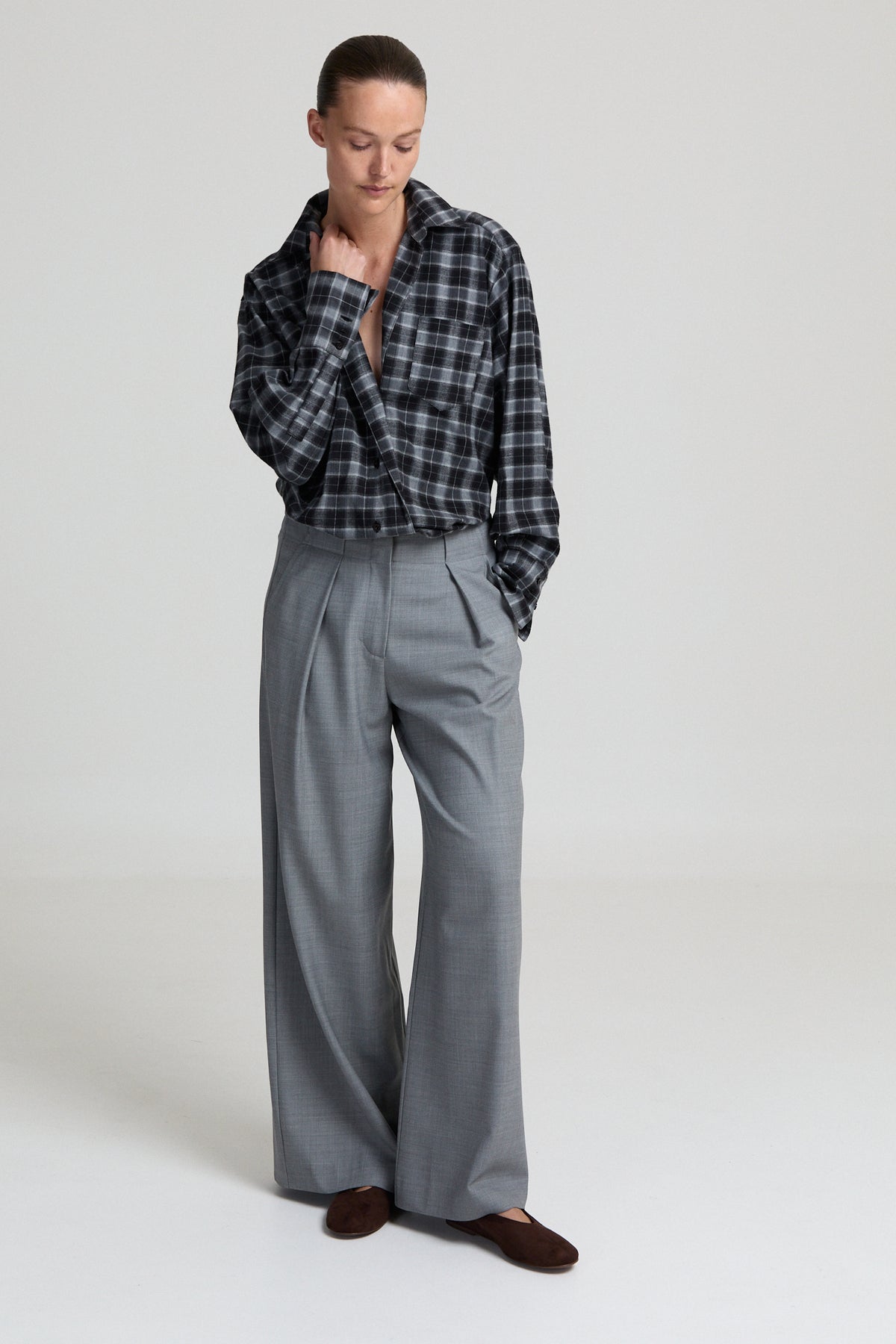 LOOK 28