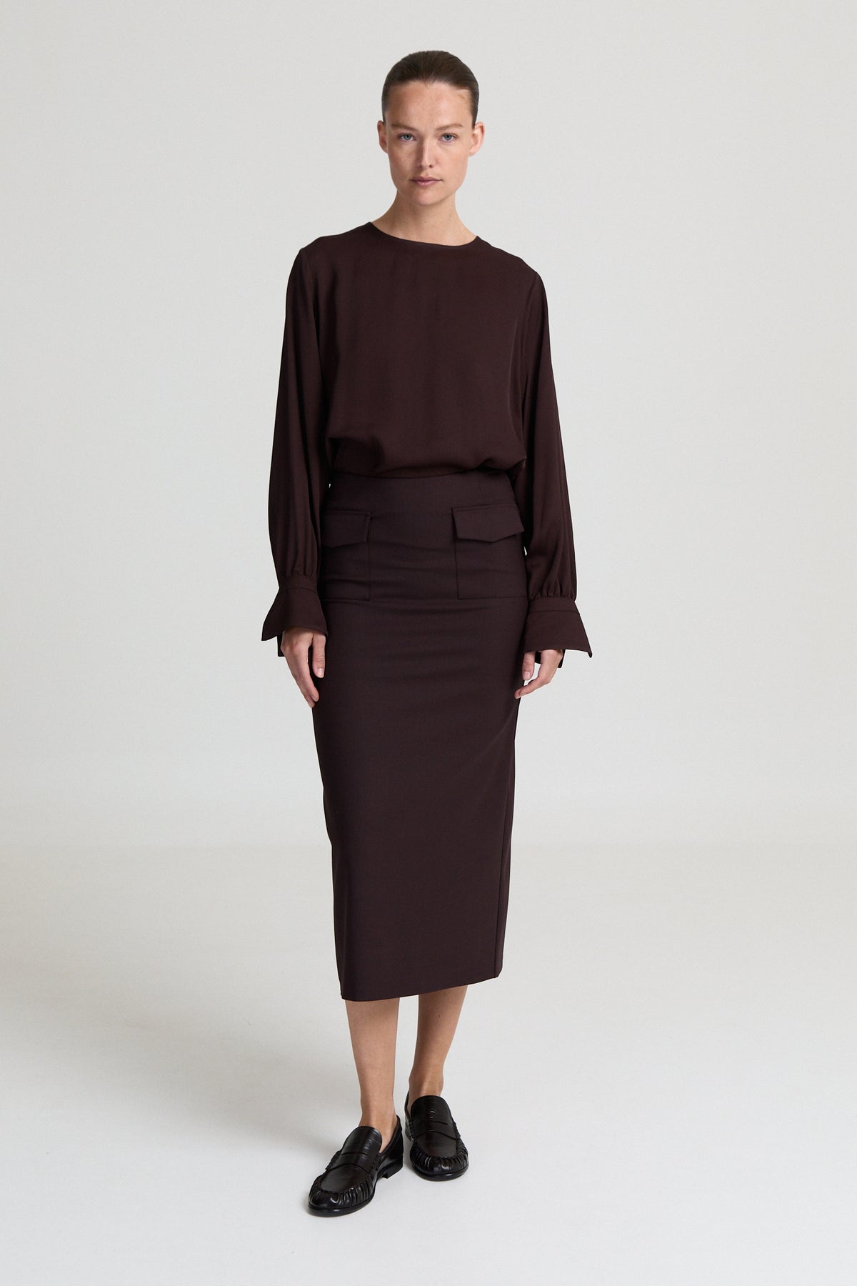 LOOK 53